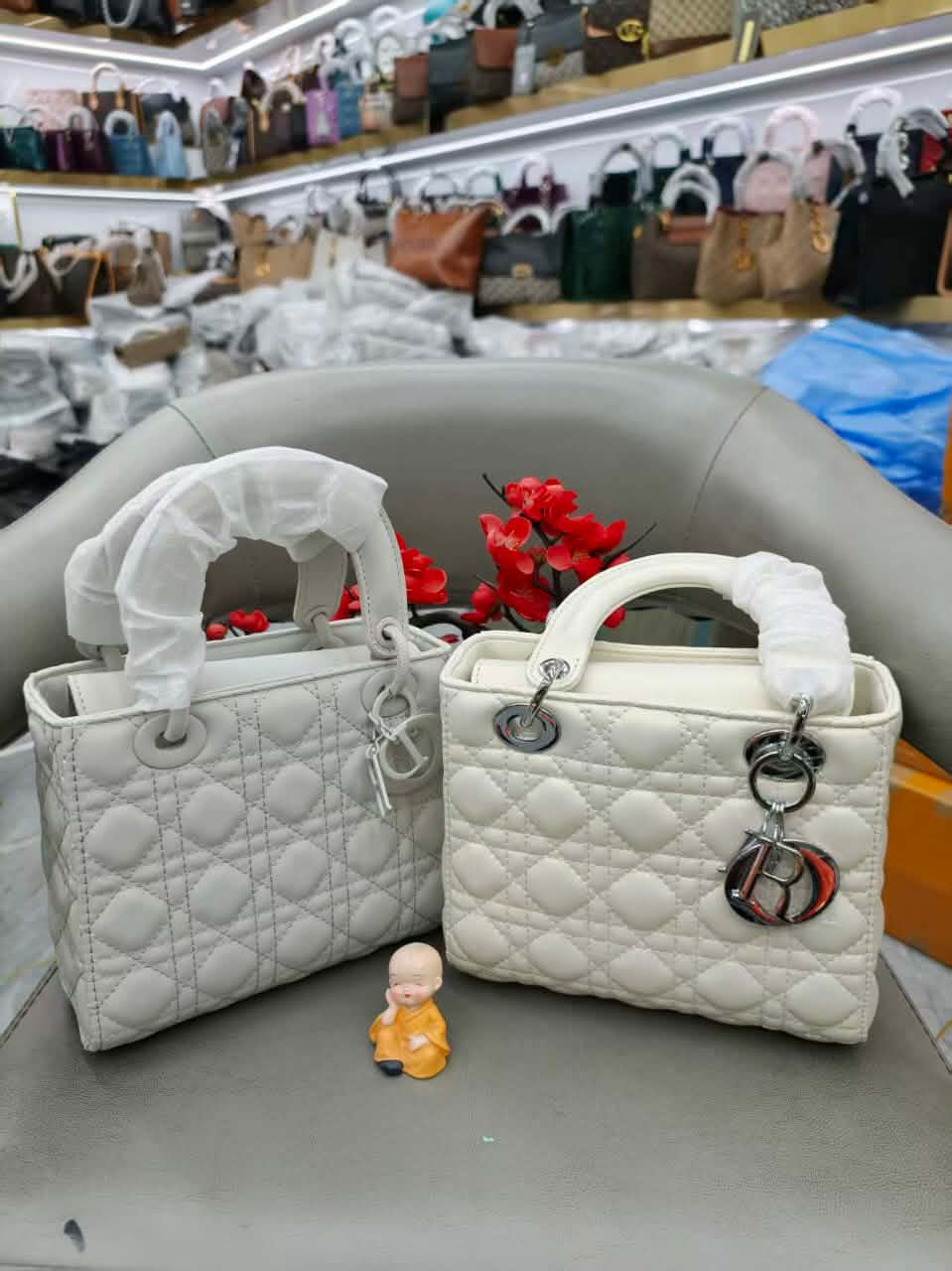 Ladies Hand Bag