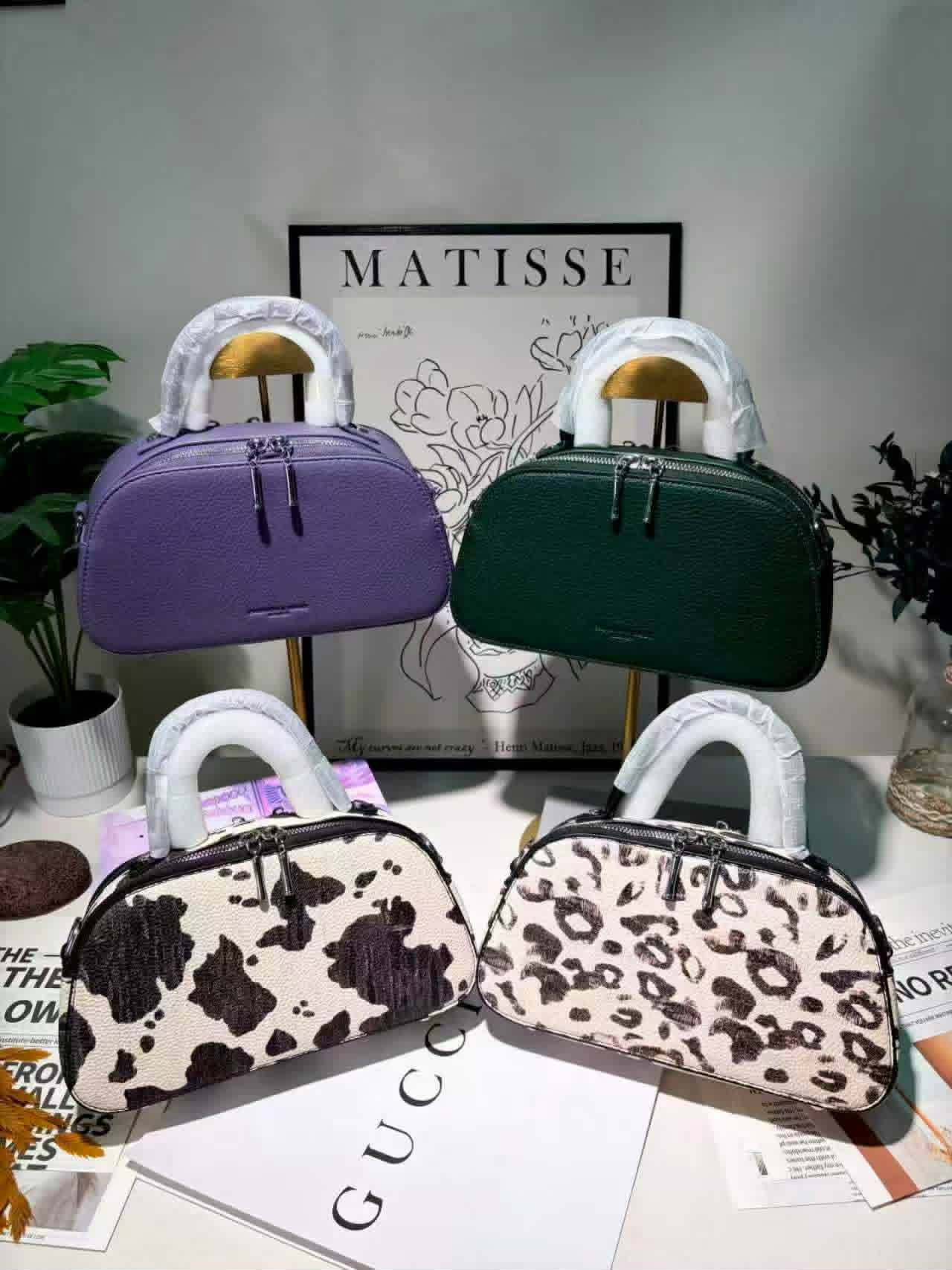 Ladies Hand Bag